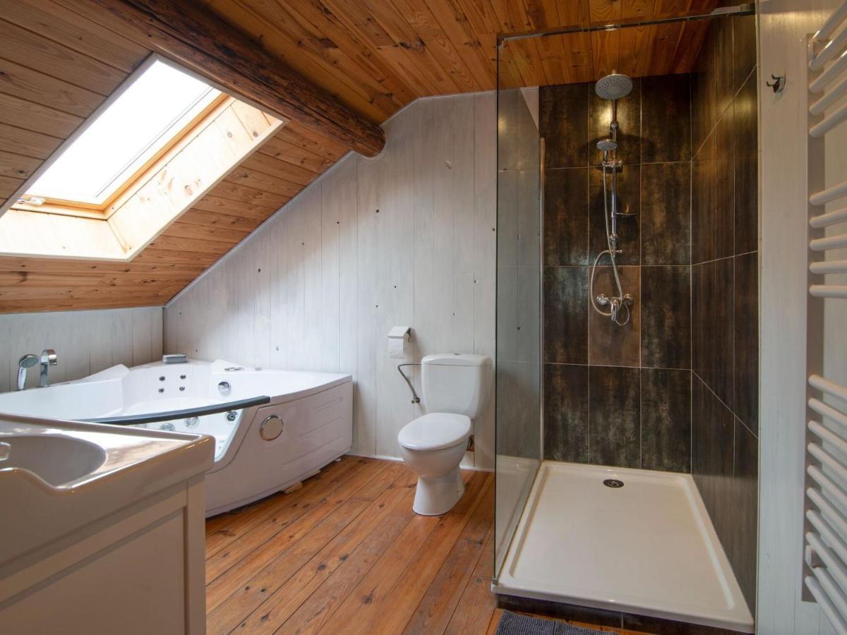 Holiday home Very Spacious House With Sauna And Countryside Views *
