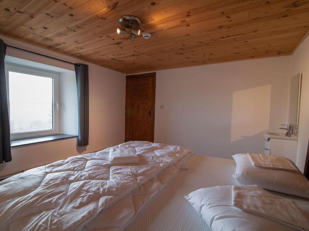 Very Spacious House With Sauna And Countryside Views Holiday home *